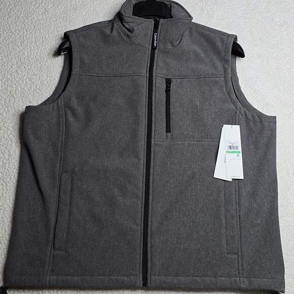 NWT Calvin Klein Men's Infinite Stretch Soft Shell Vest Size Large - Picture 3 of 8